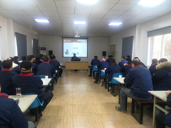 鋼構(gòu)公司舉辦《民法典》專題培訓(xùn) 鋼構(gòu)公司舉辦《民法典》專題培訓(xùn)