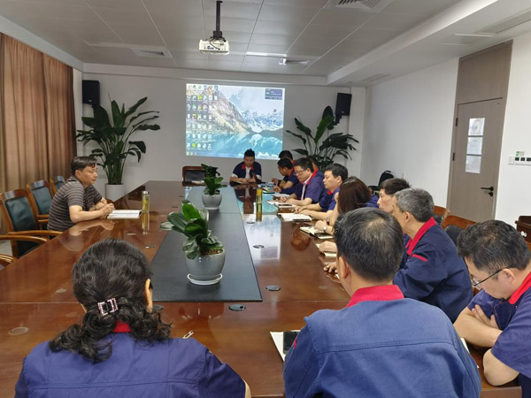 公司副總經理、安全總監(jiān)到鋼構公司調研